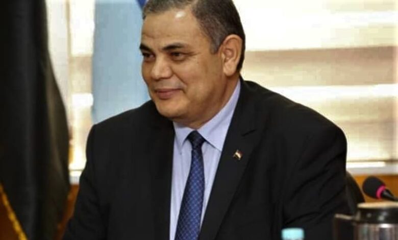 الدكتور عبدالرازق دسوقي، رئيس جامعة كفر الشيخ